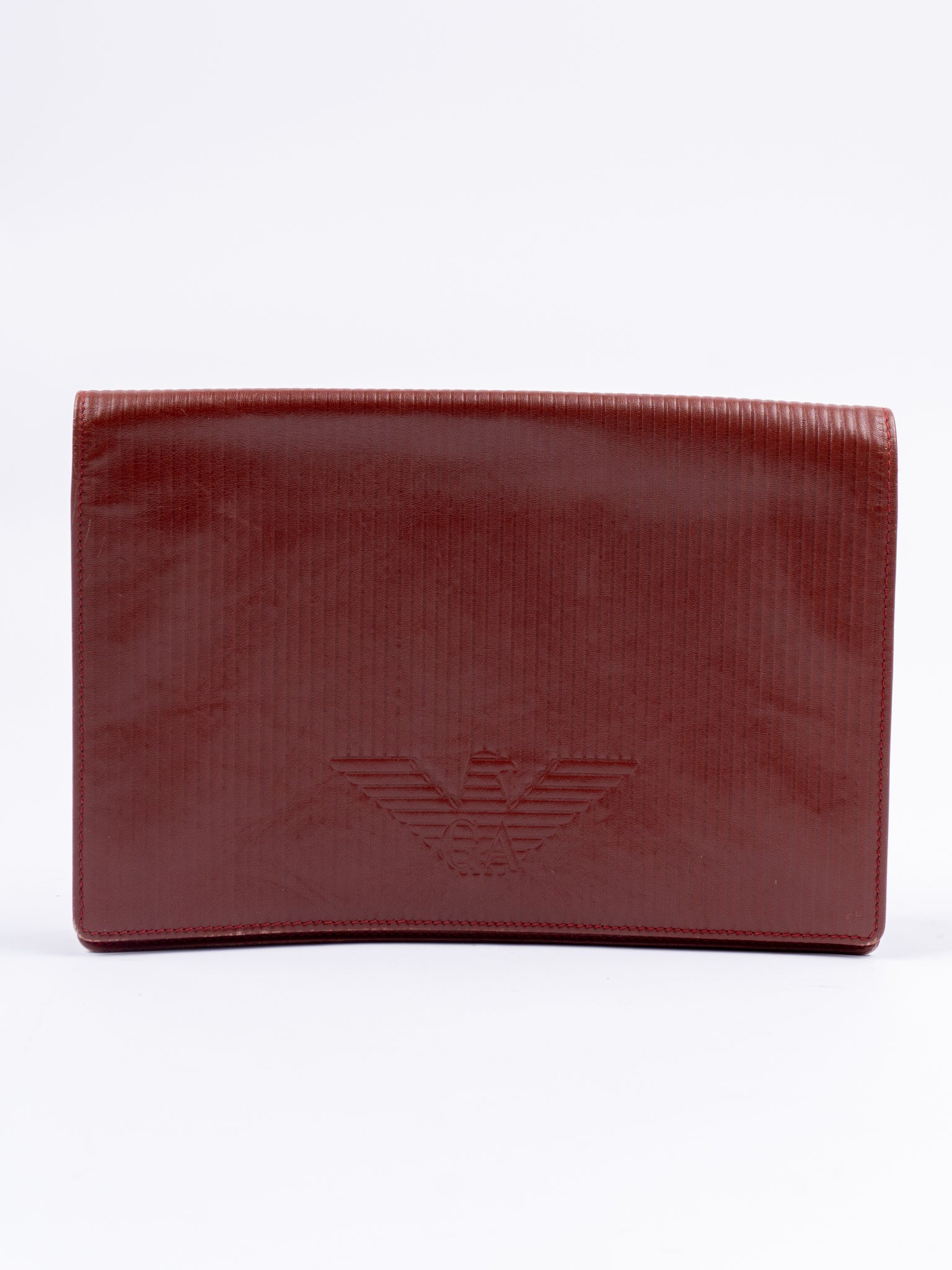 Pochette marrone Armani x Valextra design